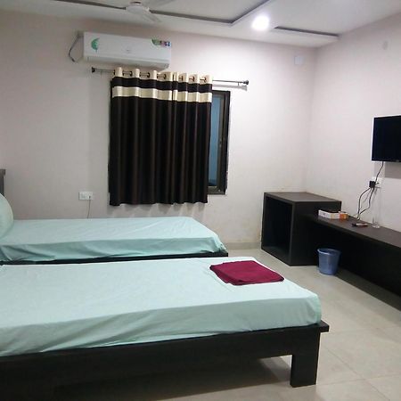 Hotel Indraprasth Balangir Zewnętrze zdjęcie